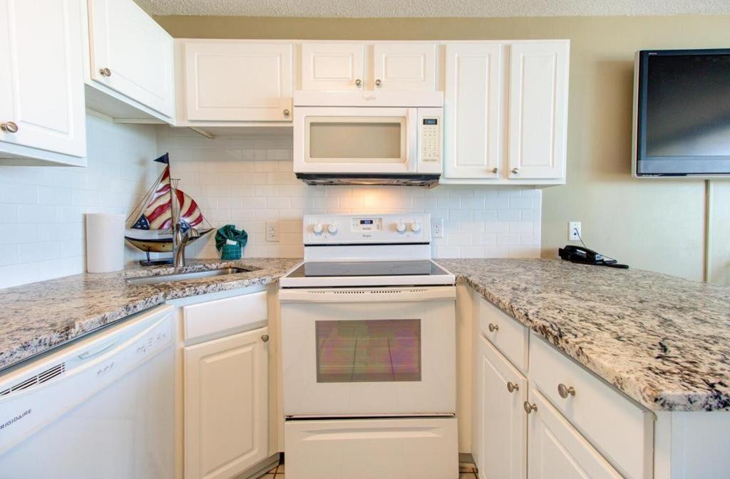 0610 Smooth Sailing By Atlantic Towers Apartment Carolina Beach Bagian luar foto